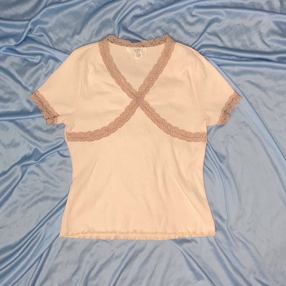 HOTTEST TOP BUNDLE!!!! - Picture 4 of 6